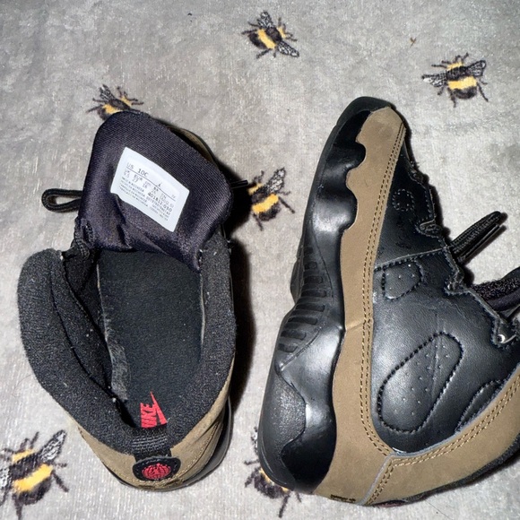 Jordan OLIVE 9’s - Picture 4 of 5